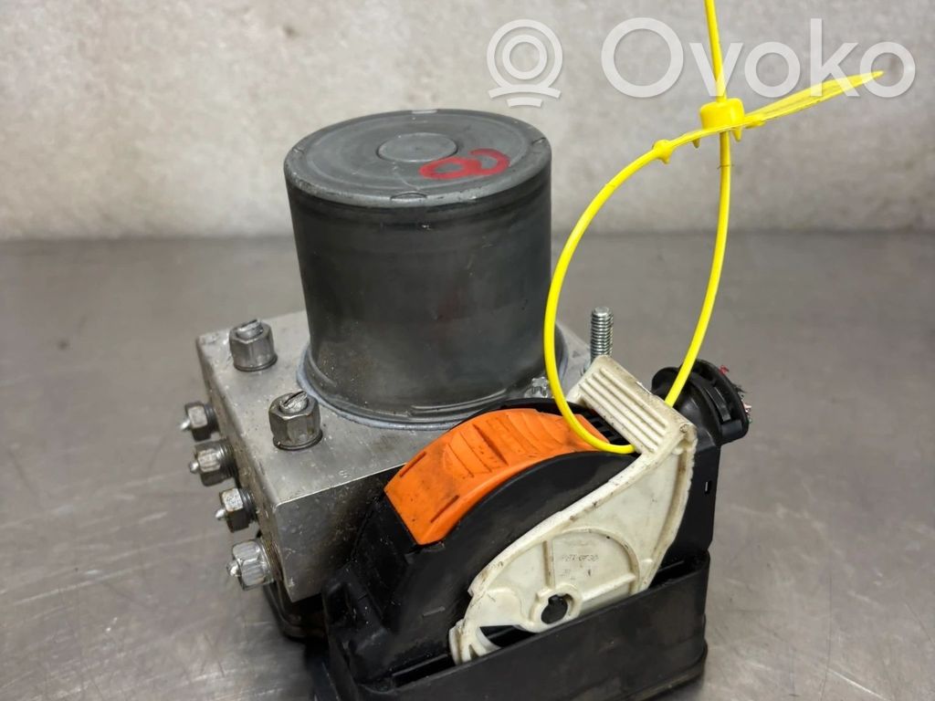 Renault Captur II Master brake cylinder 