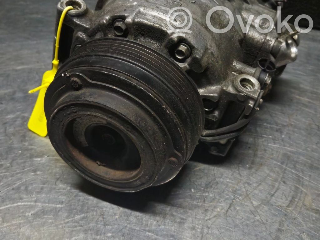 BMW 7 E38 Air conditioning (A/C) compressor (pump) 
