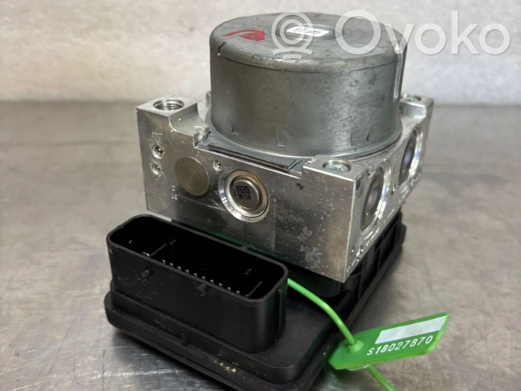 Mini One - Cooper F56 F55 Master brake cylinder 