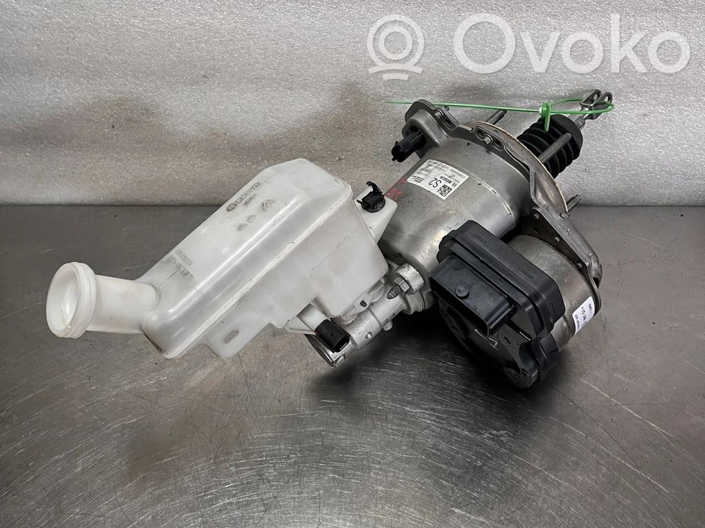 Renault Megane E-Tech Brake booster 