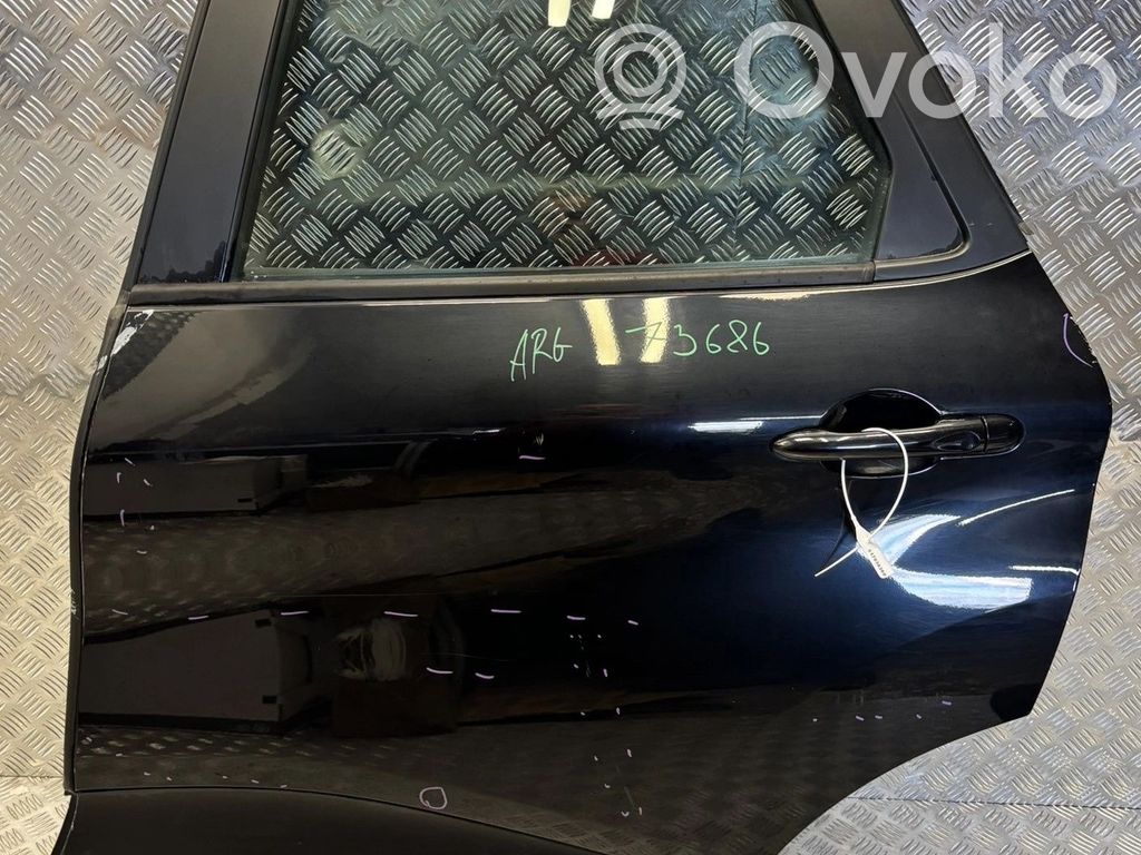 Front door   DORENAULTCAPTURI1
