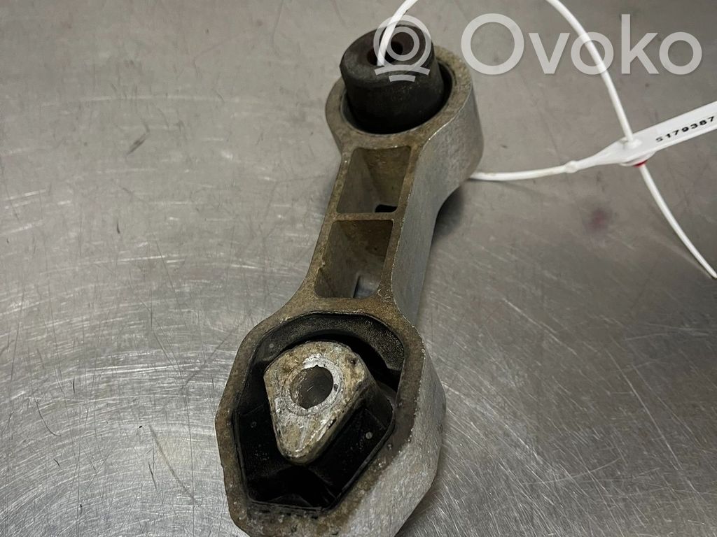 Fiat 500 Engine mount vacuum valve 