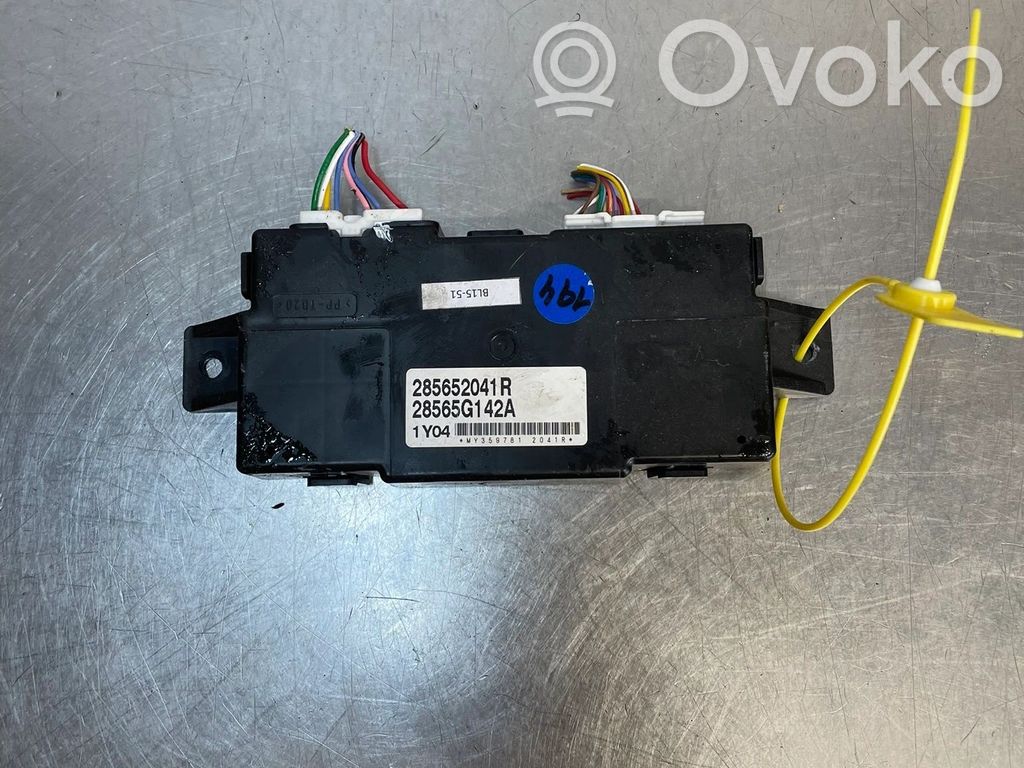 Renault Megane IV Trunk lid opening control unit 