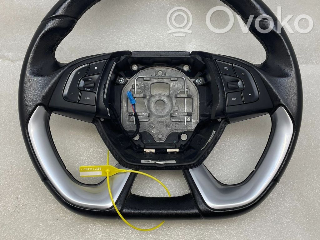 Citroen DS5 Steering wheel 