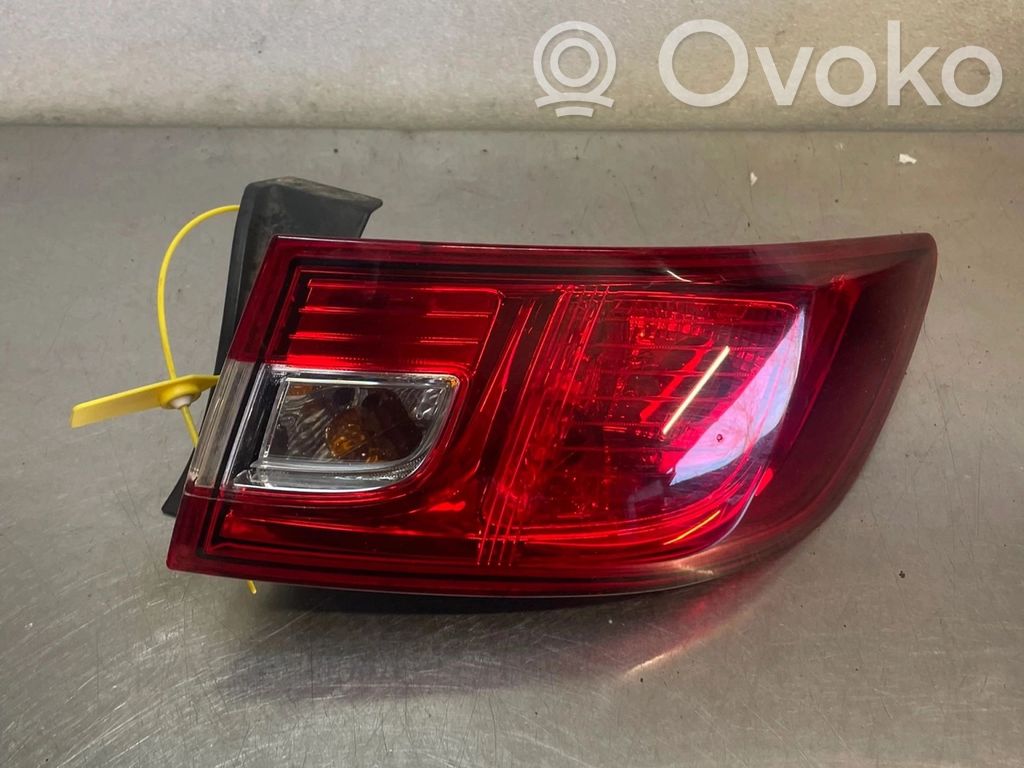 Renault Clio IV Rear/tail lights 
