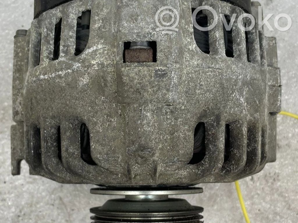 Renault Clio III Ģenerators 