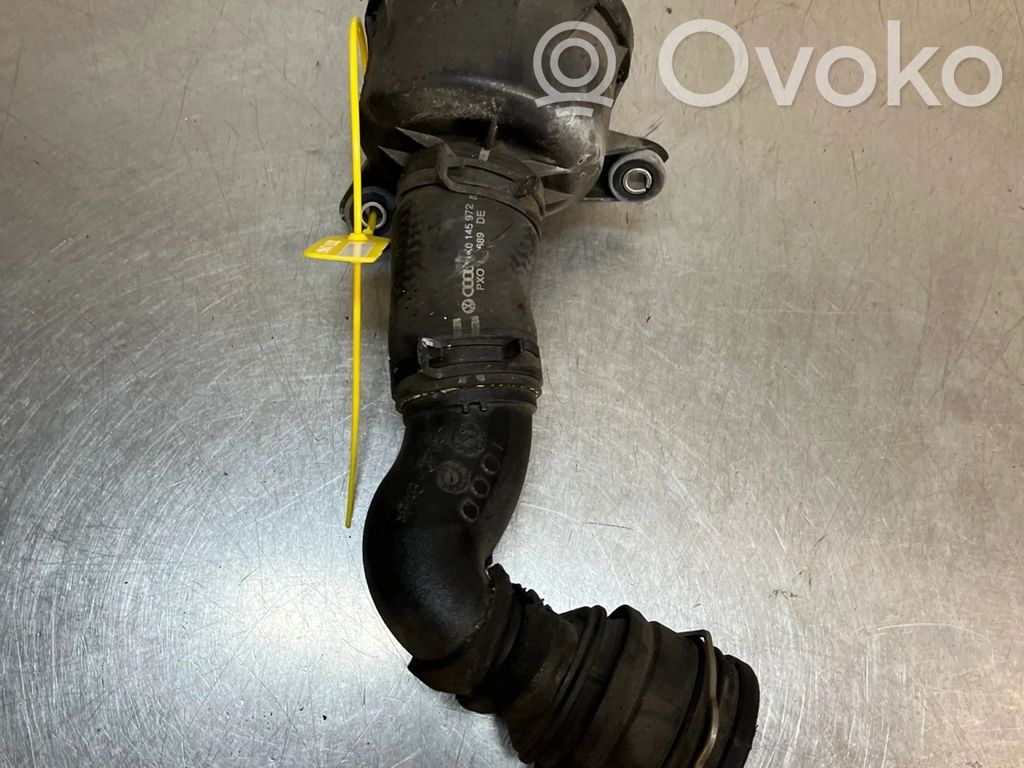 Volkswagen Golf V Coolant pipe/hose 