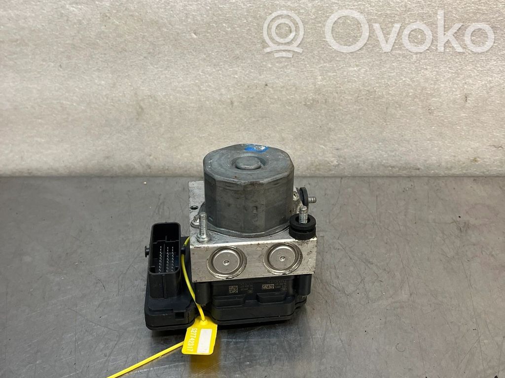 Renault Twingo III Master brake cylinder 
