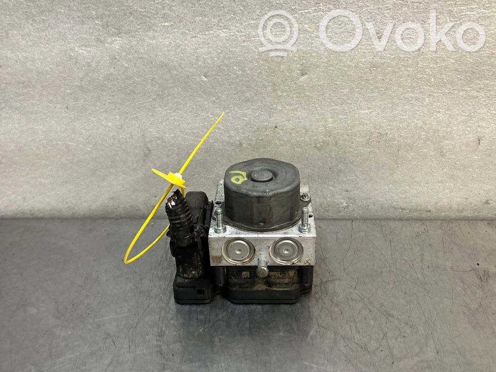 Toyota Aygo AB40 Galvenais bremžu cilindrs 