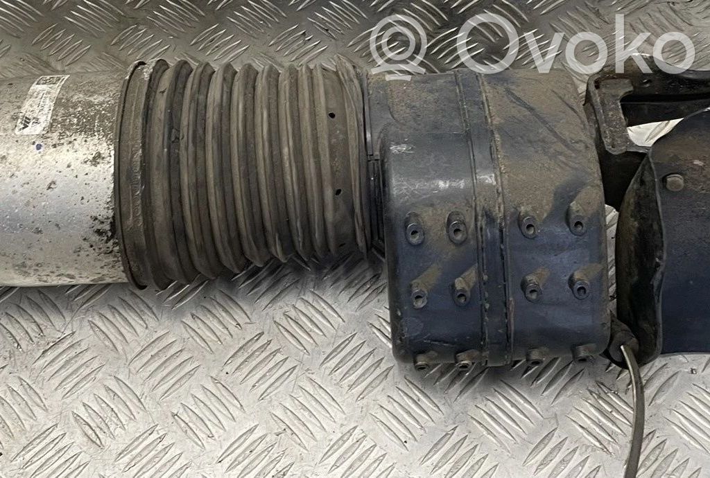 Porsche Taycan 9J1 Inne części podwozia 
