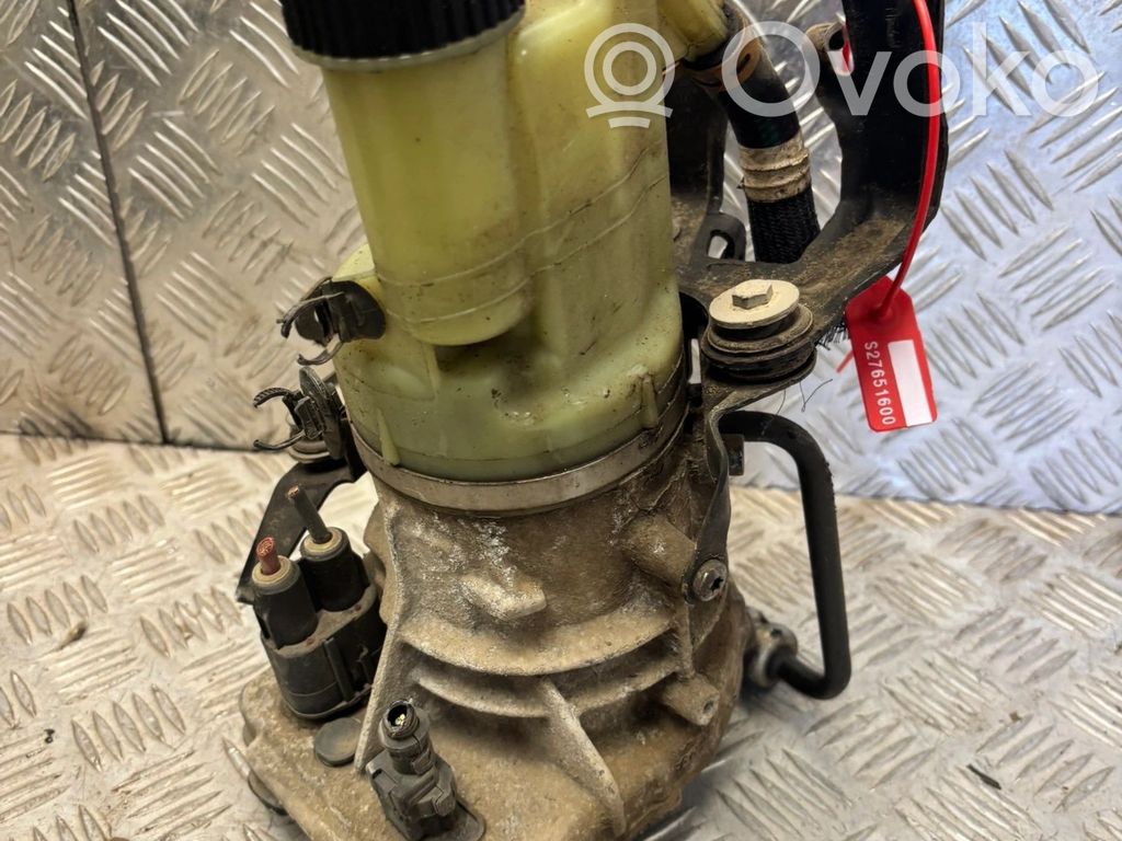 Renault Master III Ohjaustehostimen pumppu 