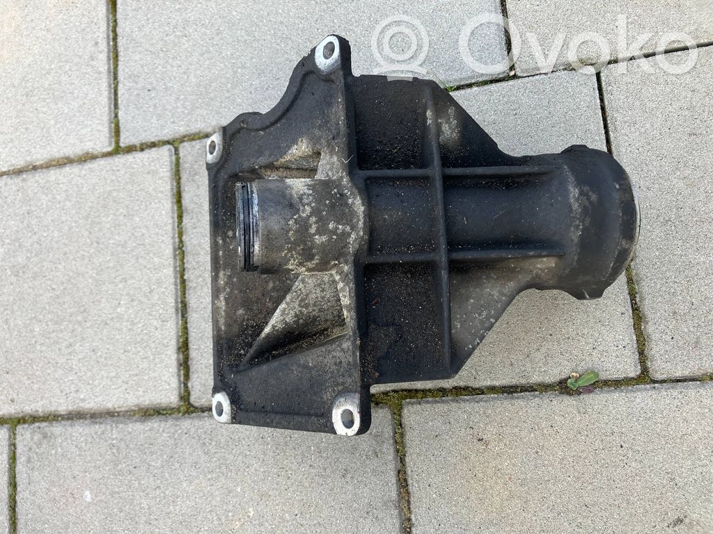 BMW 5 E60 E61 Driveshaft support bearing bracket 