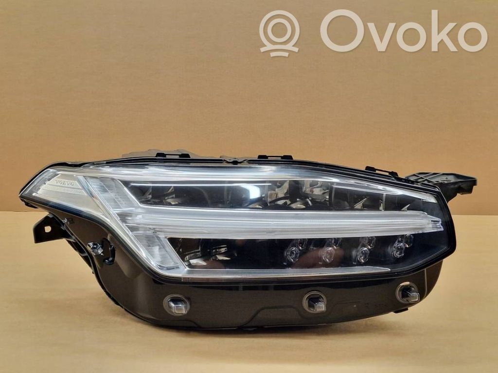 Volvo XC90 Scheinwerfer 