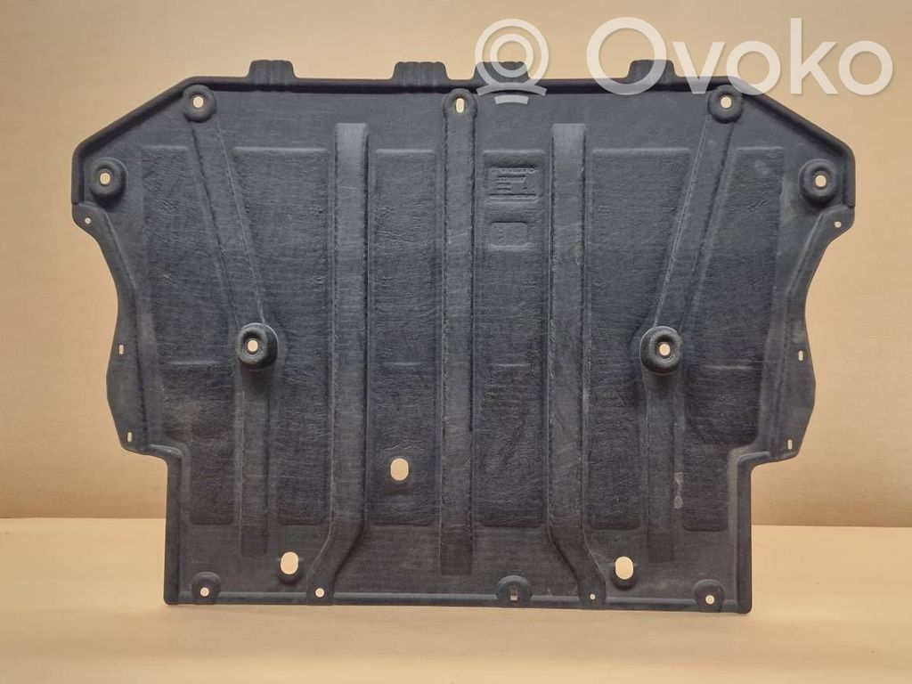 Volvo C40 Placa protectora/protector antisalpicaduras motor 