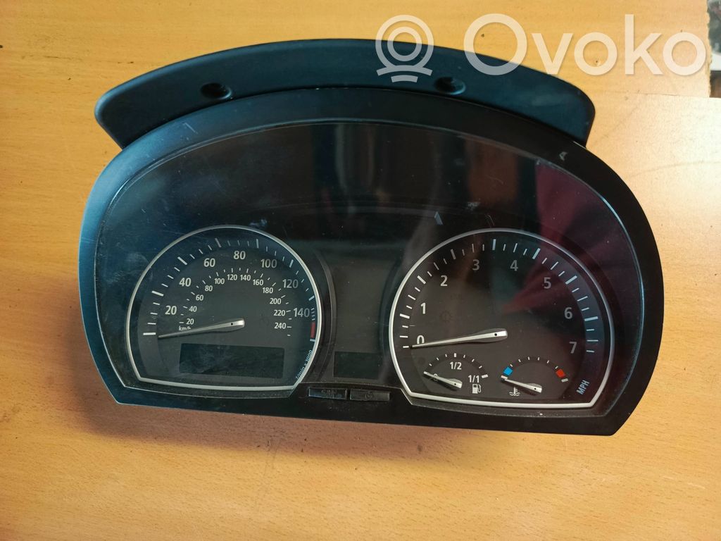 Speedometer (instrument cluster)   102465026,341437502
