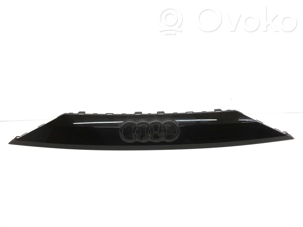 Audi Q8 Trunk door license plate light bar 