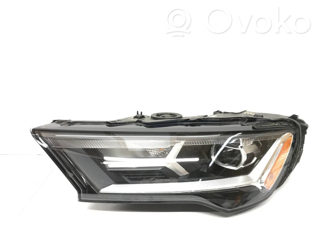 Audi Q7 4M Headlight/headlamp 