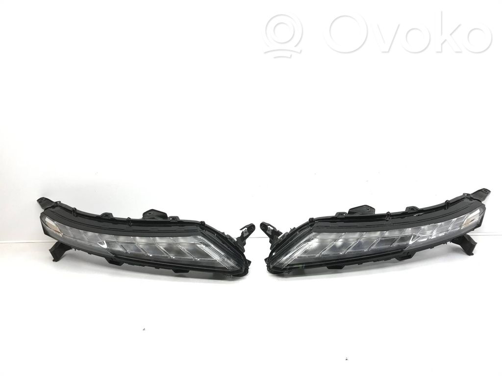 Mitsubishi Eclipse Cross LED dienas gaisma 