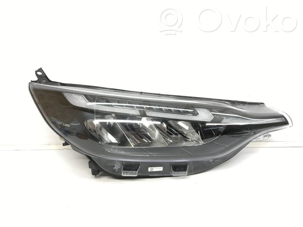 Ford Transit Custom Headlight/headlamp 