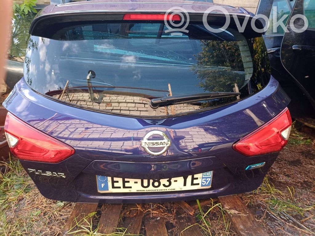 Nissan Pulsar Tailgate/trunk/boot lid 