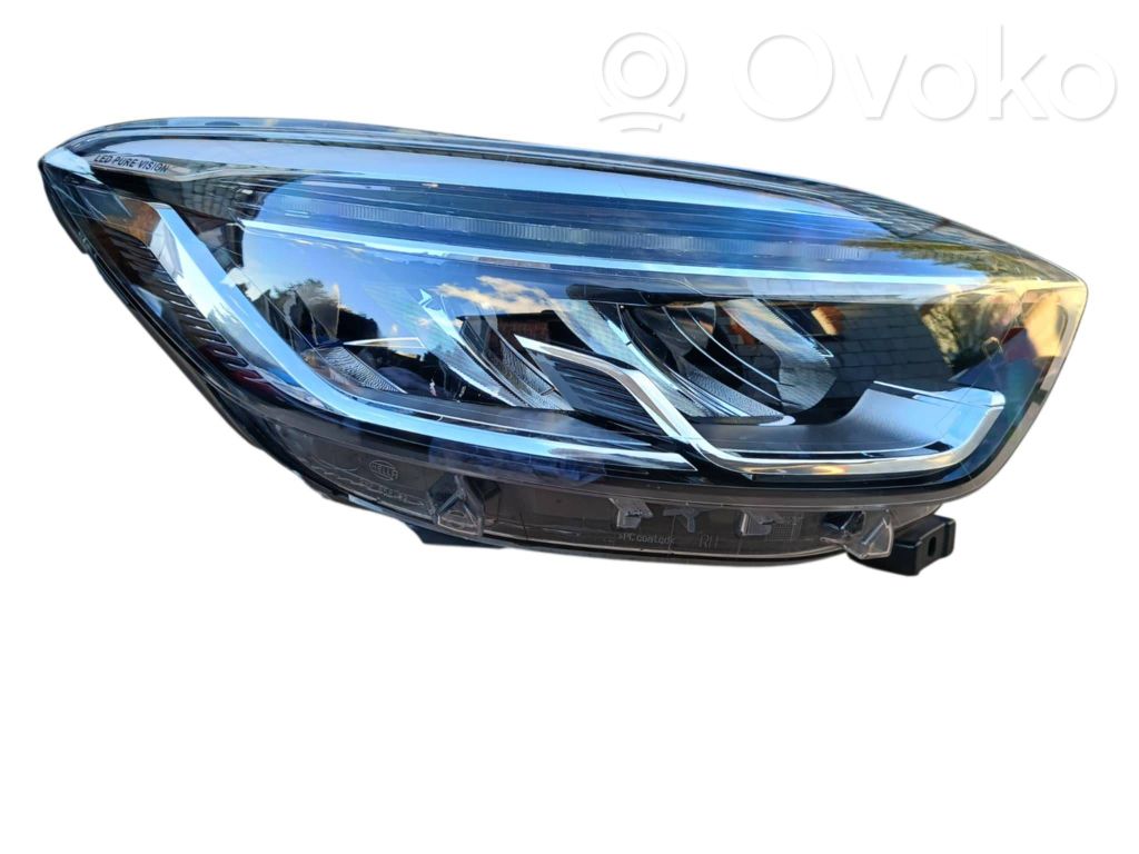 Renault Captur Scheinwerfer 