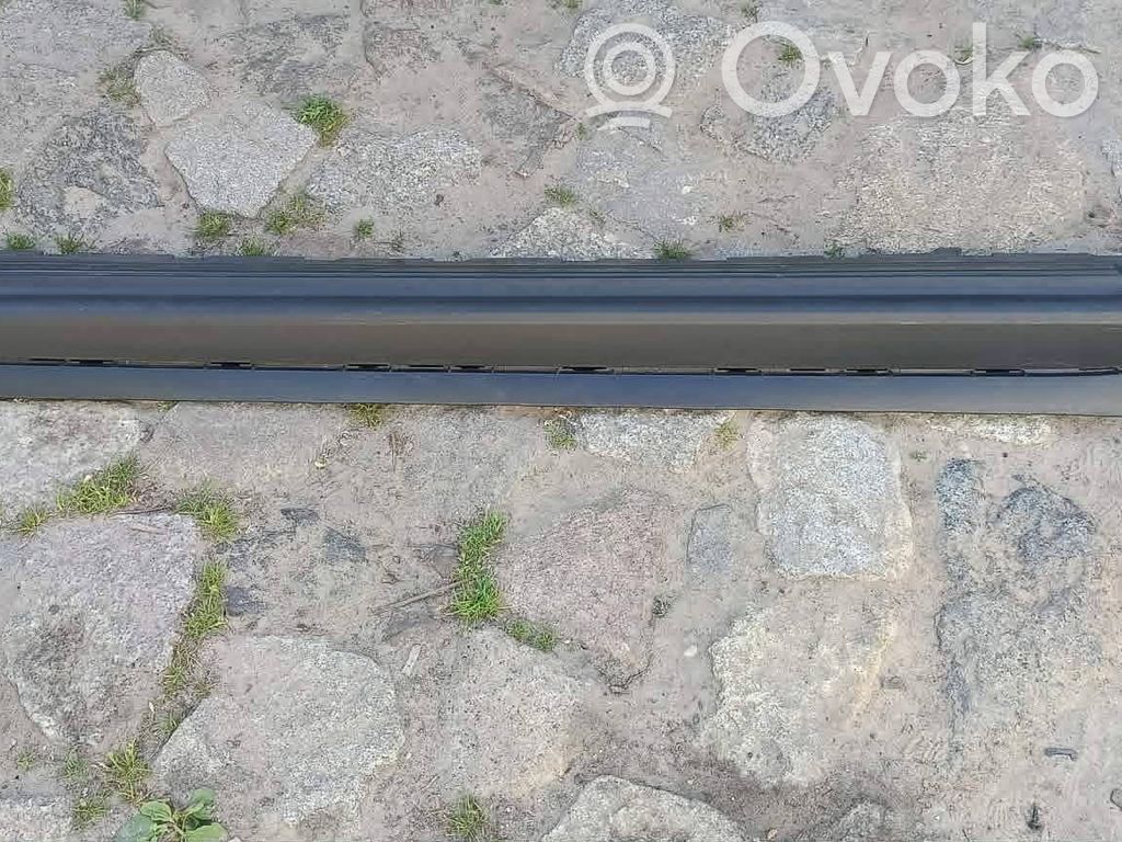 BMW i4 Sill 
