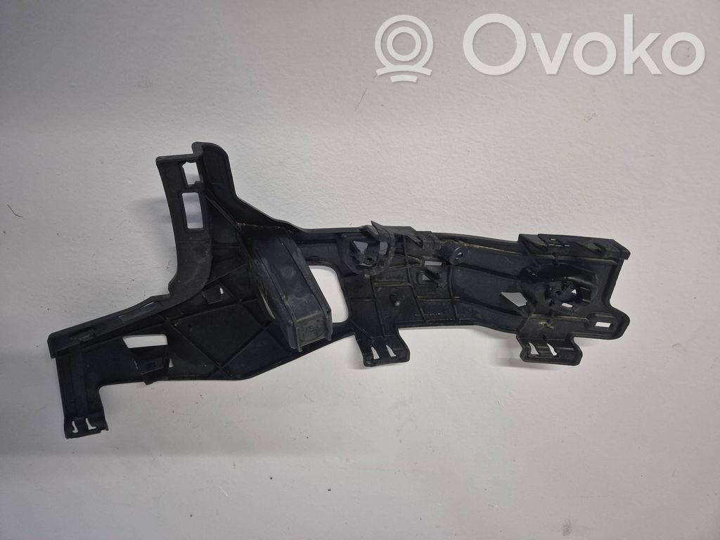 Volvo V60 Front bumper mounting bracket 