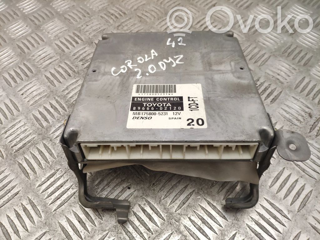 Toyota Corolla E120 E130 Engine control unit/module 