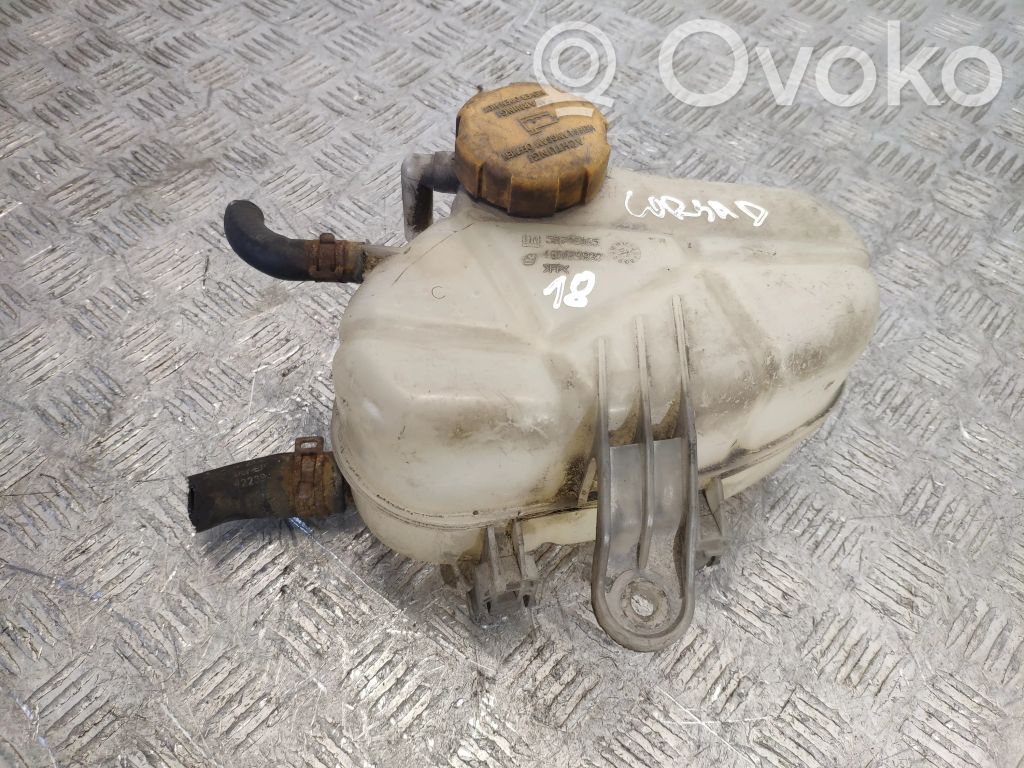 Opel Corsa D Aušinimo skysčio išsiplėtimo bakelis 
