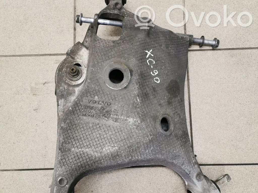 Volvo XC90 Brazo de suspensión/horquilla superior trasero 