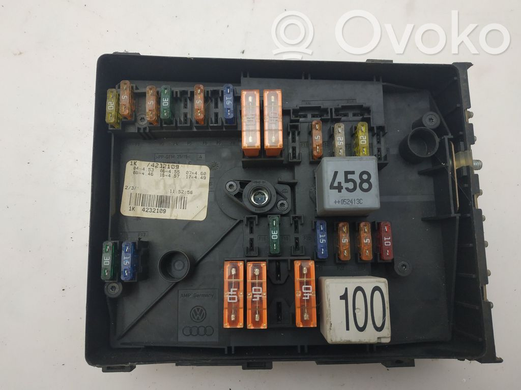 Volkswagen Caddy Fuse box set 