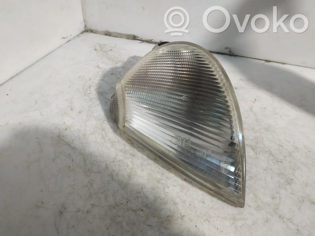 Renault Laguna I Front indicator light 