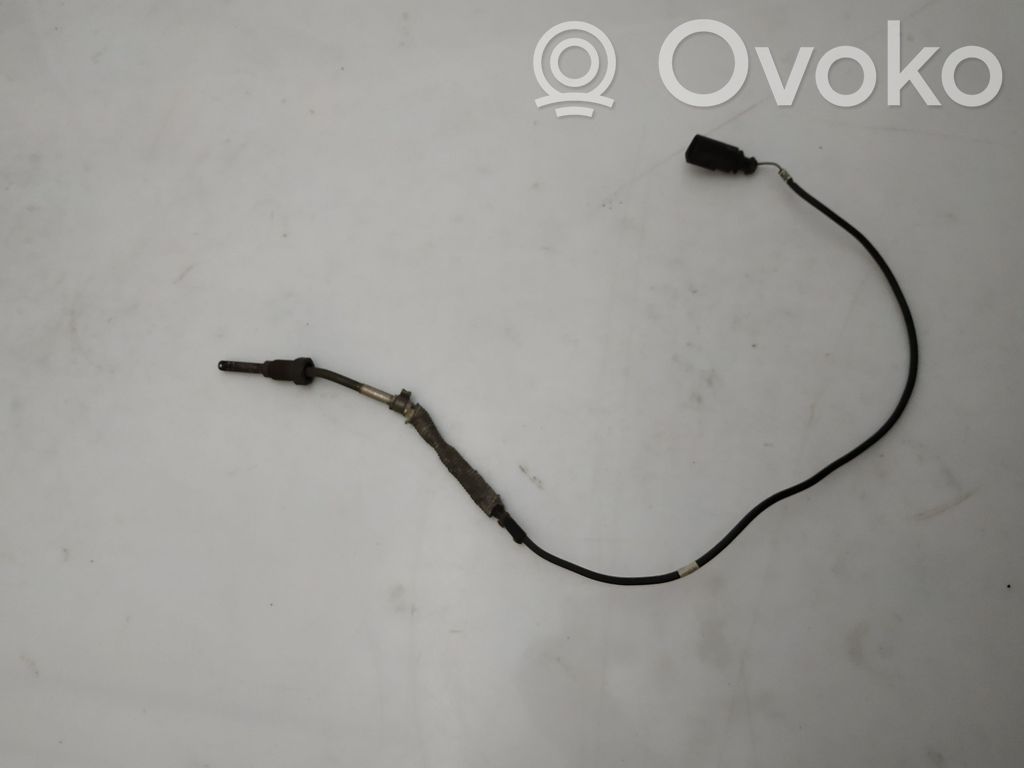 Volkswagen PASSAT B6 Sensor de temperatura del aceite 