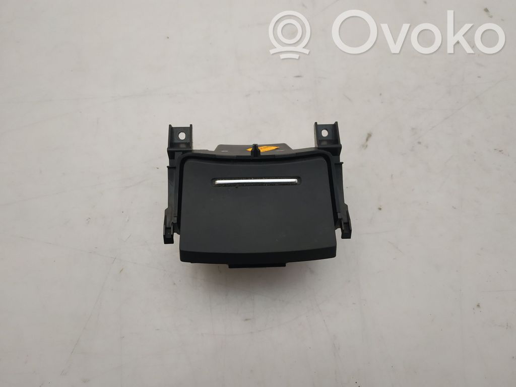 Citroen C5 Aschenbecher 