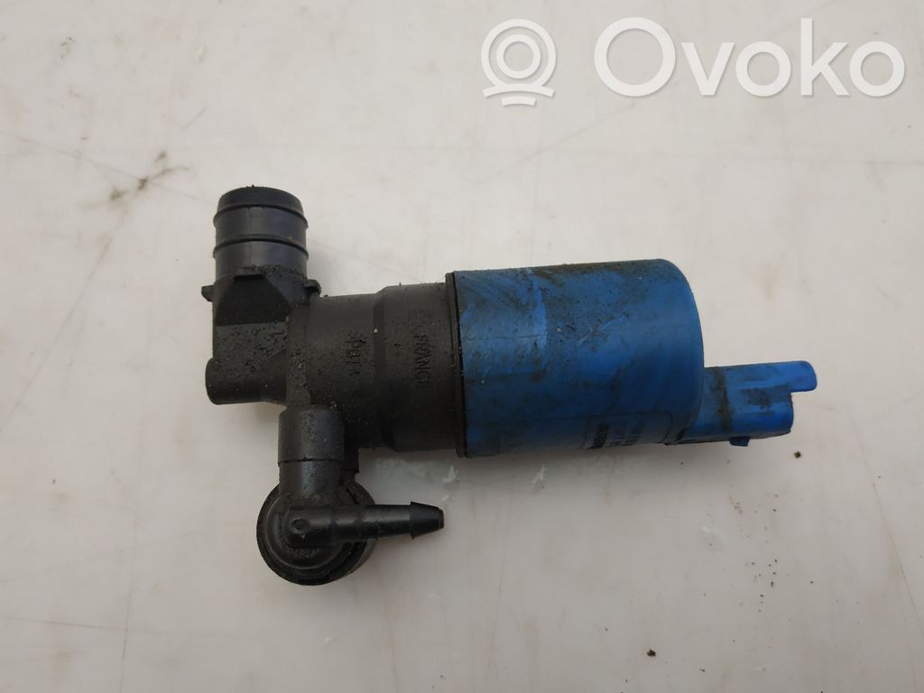 Citroen C5 Windscreen/windshield washer pump 