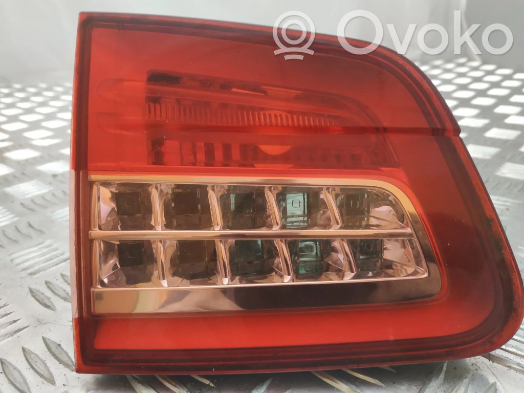Citroen C5 Tailgate rear/tail lights 
