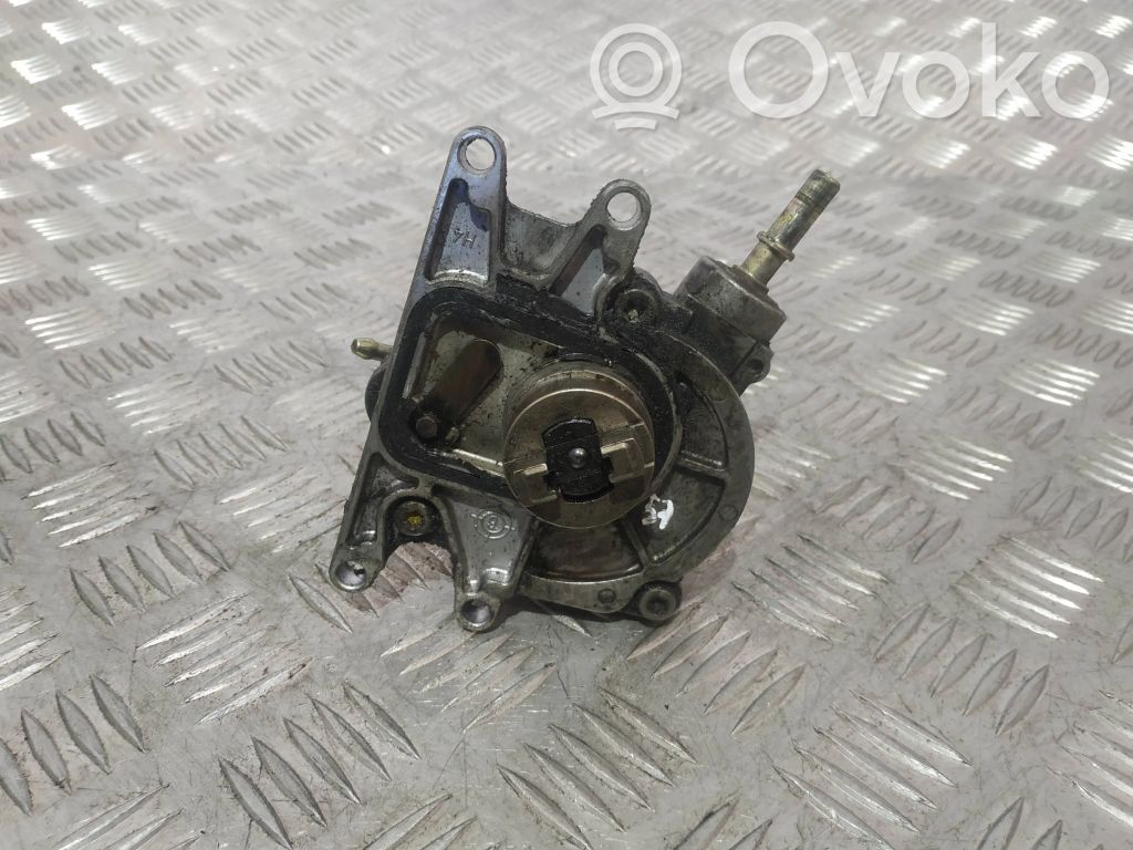 Opel Vectra B Bomba de vacío 