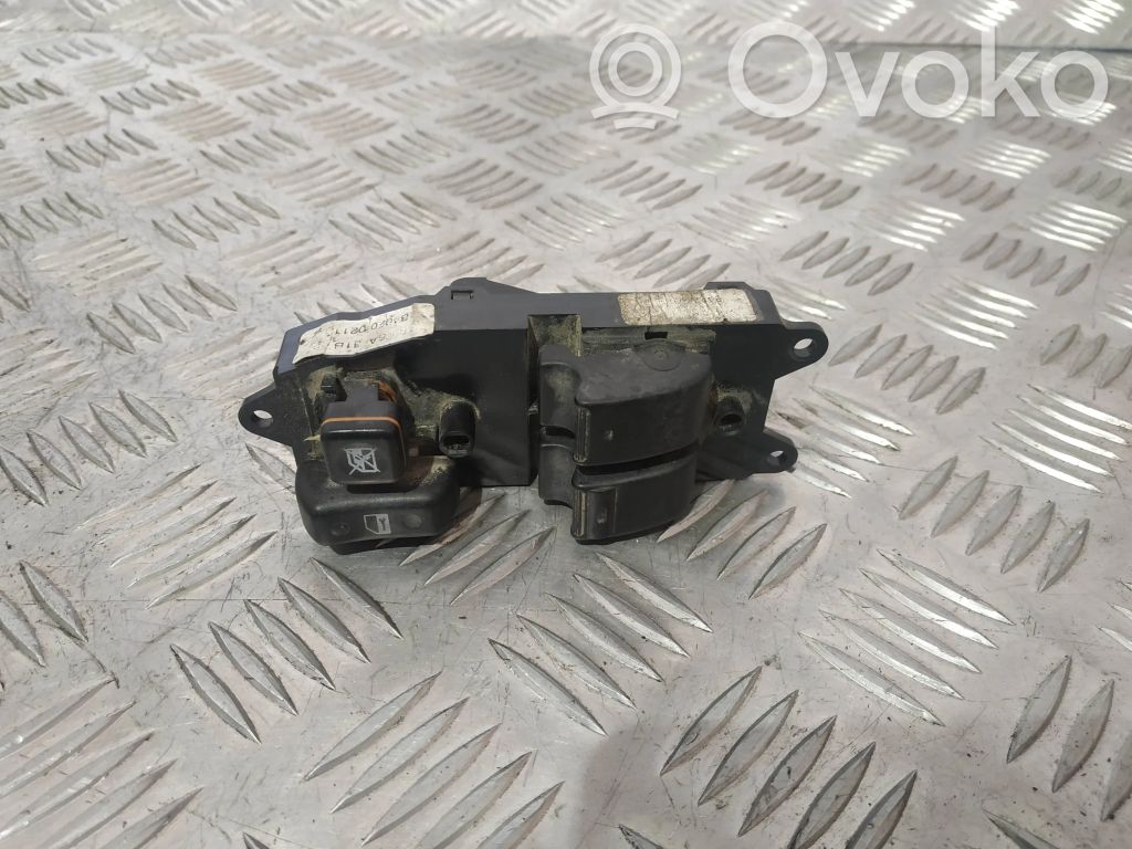Toyota Corolla E120 E130 Electric window control switch 