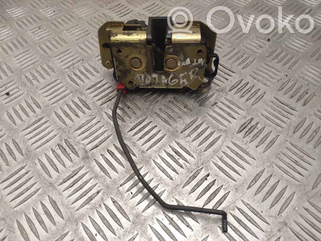 Chrysler Voyager Tailgate/trunk/boot lock/catch/latch 