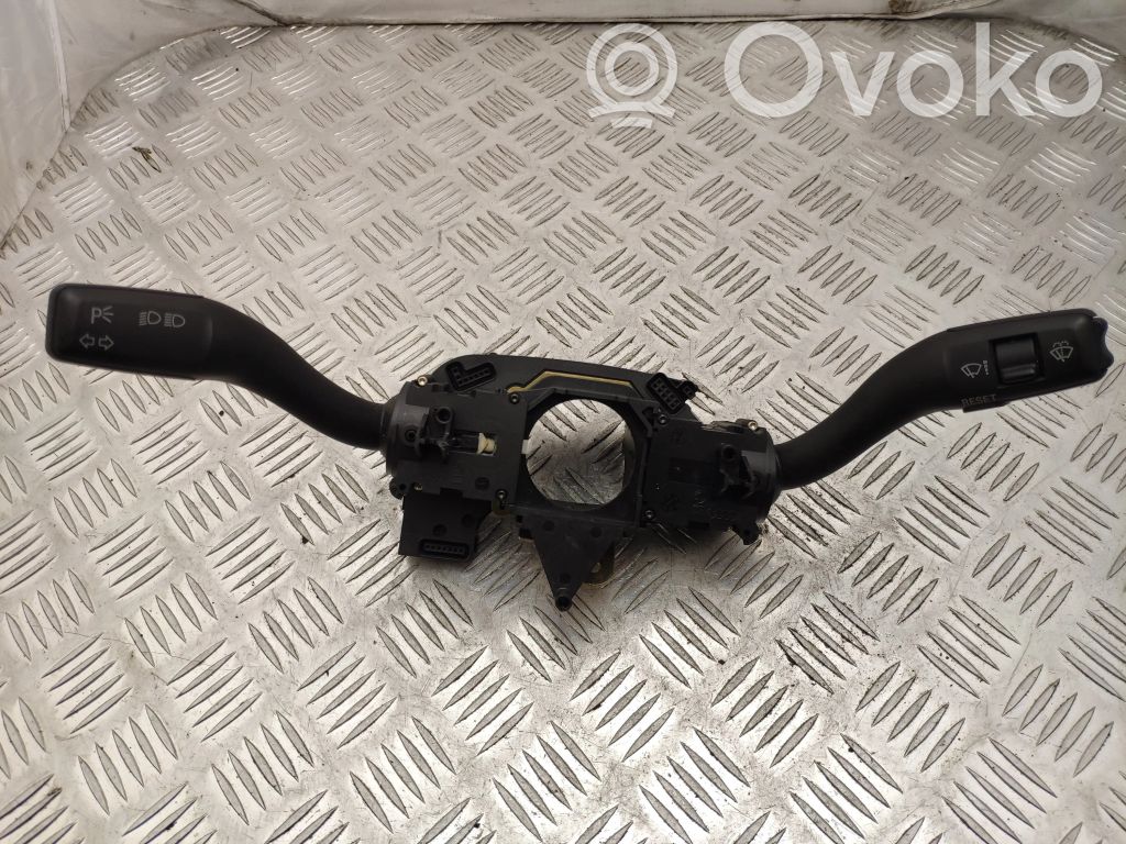 Audi A6 S6 C6 4F Indicator stalk 