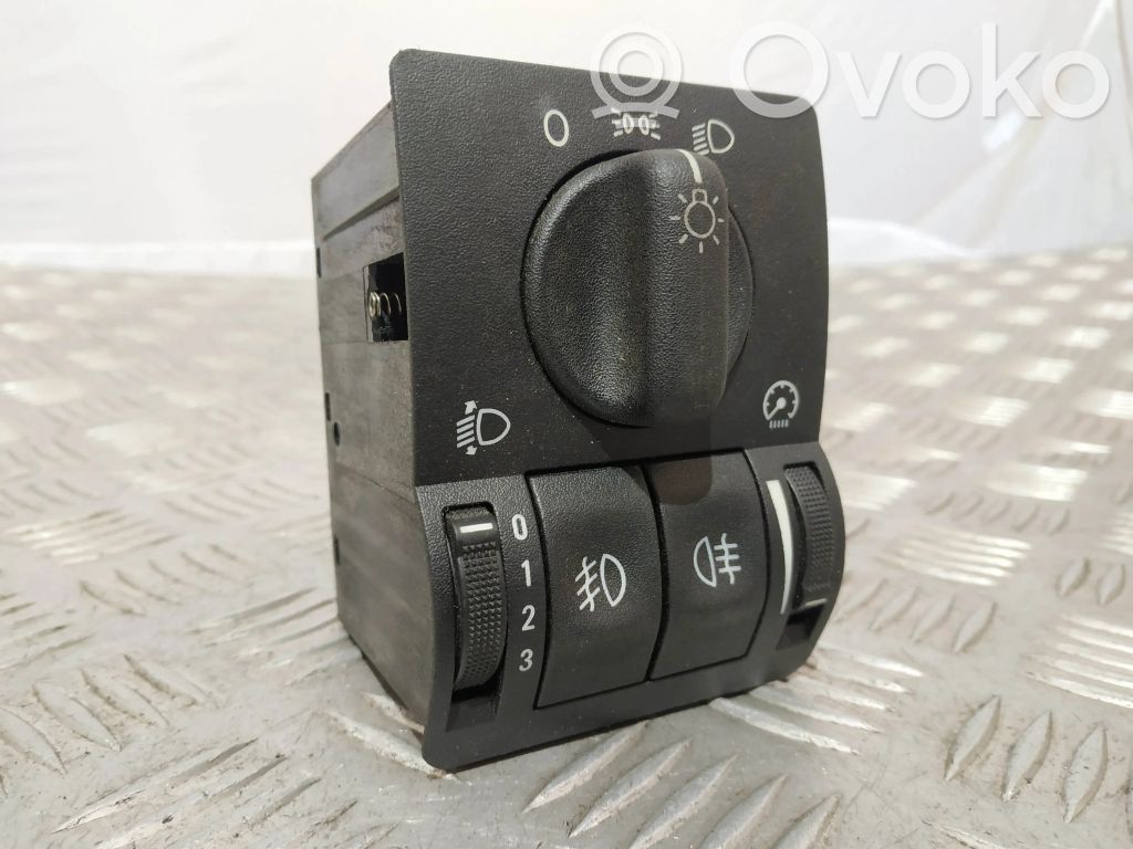 Opel Astra G Interruptor de luz 