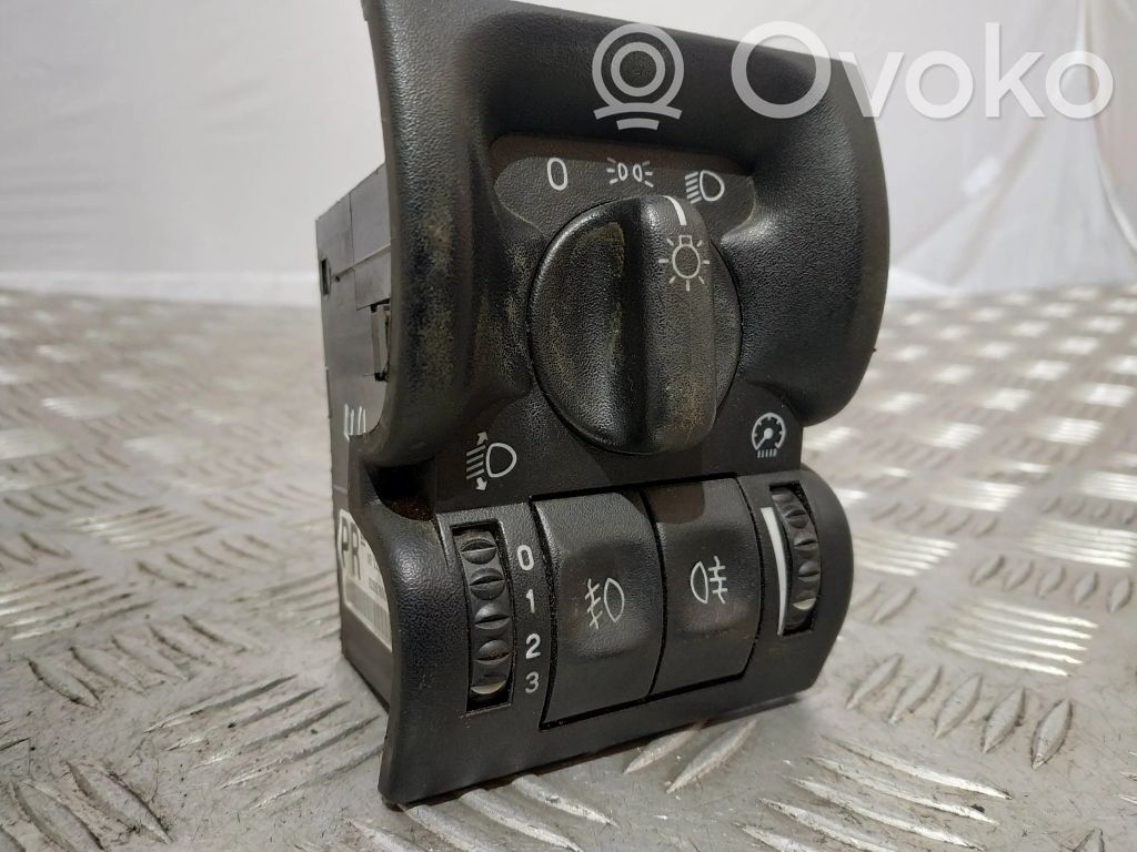 Opel Vectra B Light switch 