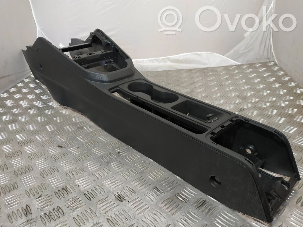 Seat Ibiza V (KJ) Center console 