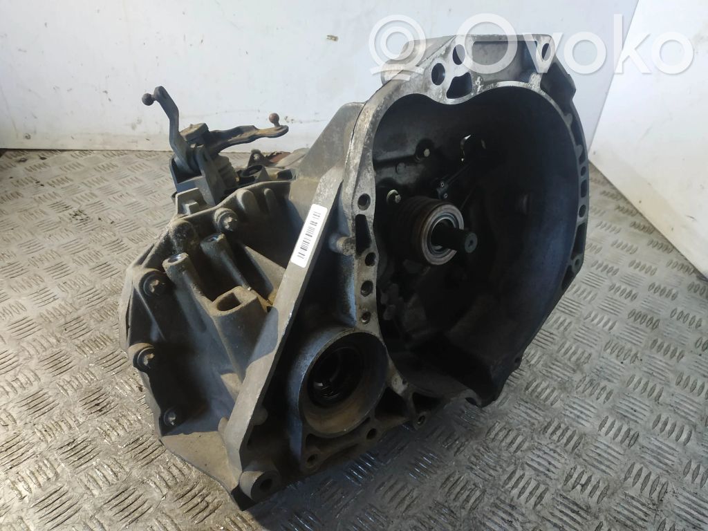 Nissan Micra Boîte de vitesses manuelle à 6 vitesses 