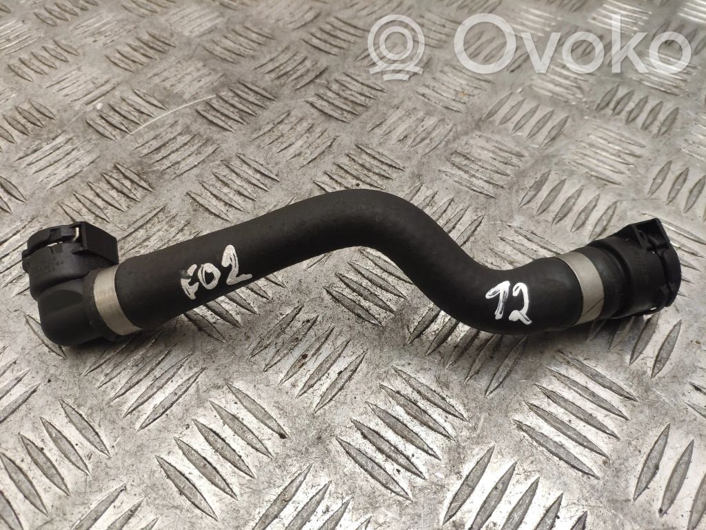 BMW 7 F01 F02 F03 F04 Przewód / Wąż chłodnicy 