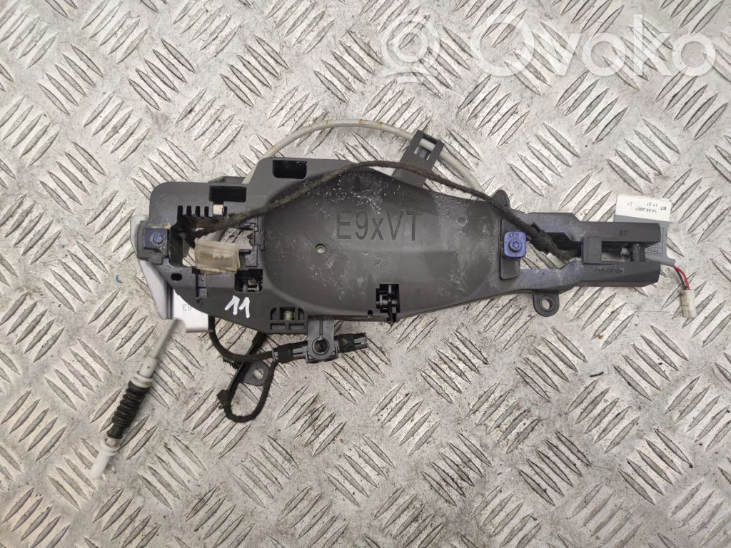 Front door interior handle   E9XVT,7163512