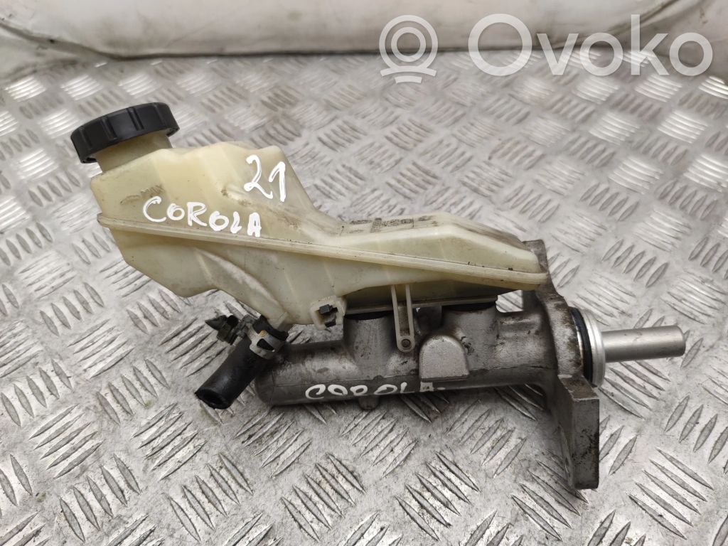 Toyota Corolla E120 E130 Master brake cylinder 