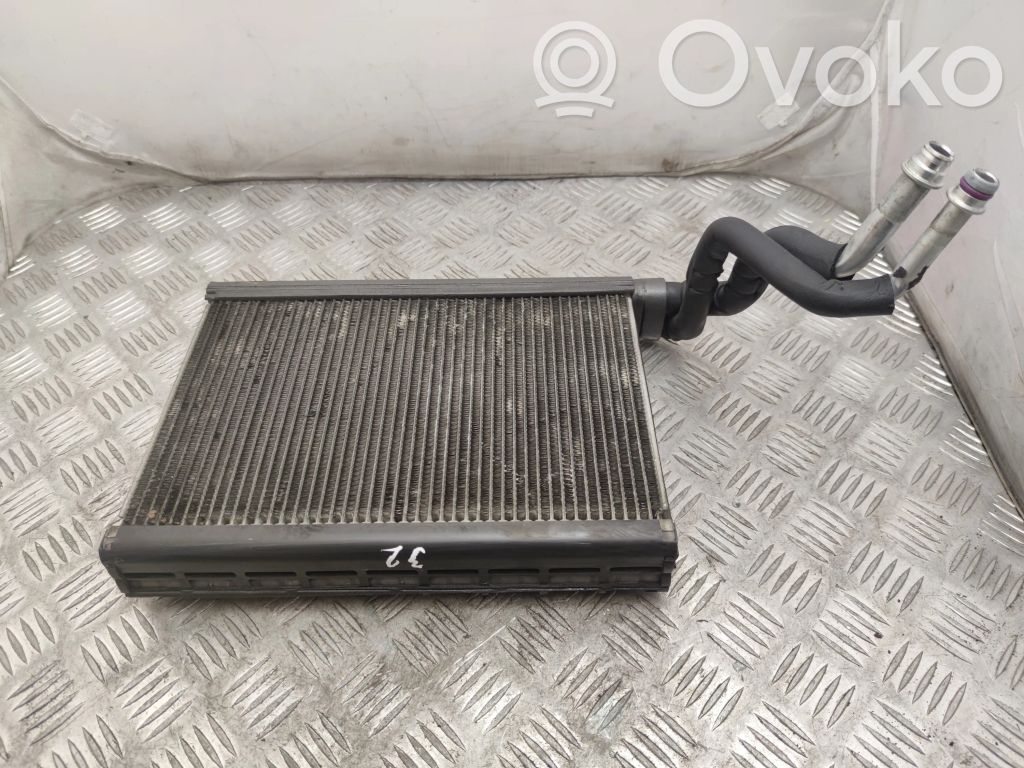BMW 3 E90 E91 Condenseur de climatisation 