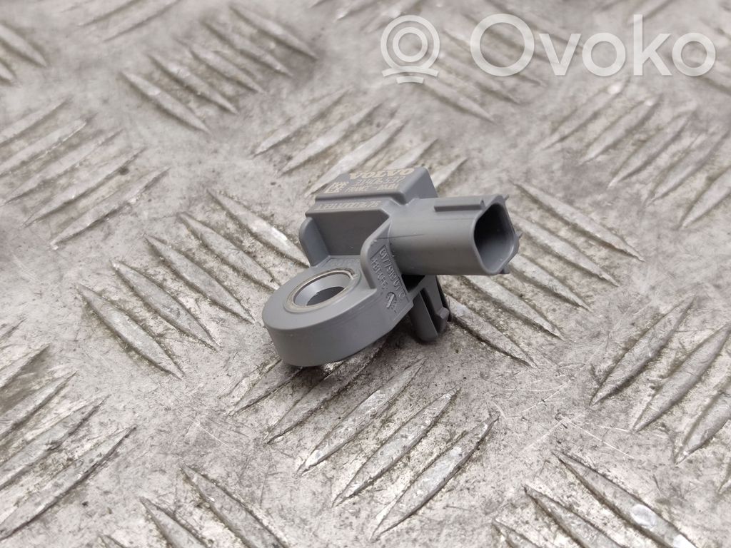 Volvo V40 Cross country Airbag deployment crash/impact sensor 