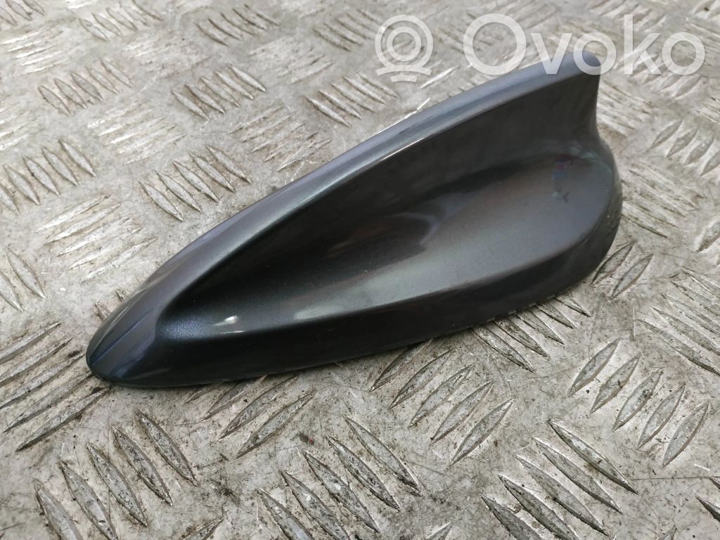 BMW 3 F30 F35 F31 Osłona anteny dachowej GPS 